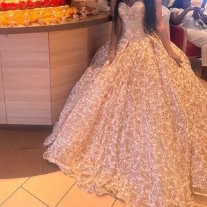 Gold dress size small